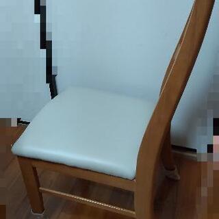 食卓イスの画像