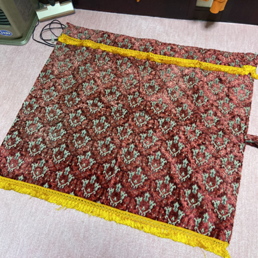 トラックカーテン