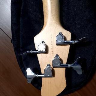 YAMAHA　ベース　ウッディの画像
