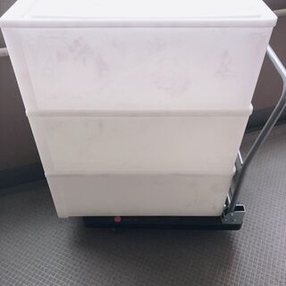 収納ボックス残り1個！500円
