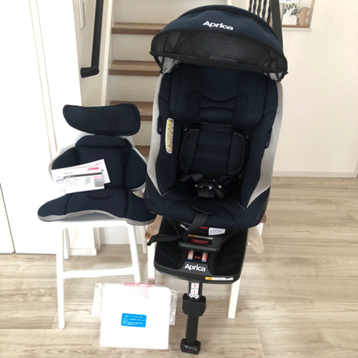 アップリカ　チャイルドシート　クルリラ　ベビーシート　ISOFIX