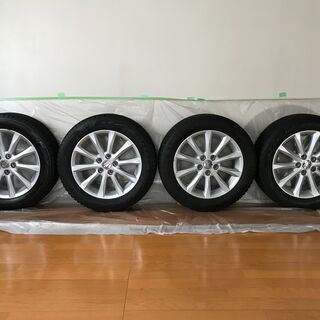 ブリジストン 215/55r17 vrx2 スタッドレスの画像