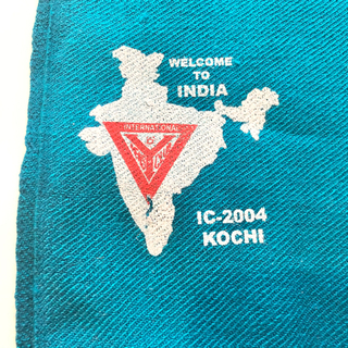 【ネット決済・配送】クリスマス　テーブルランナー　青緑　花柄　テーブルクロス　テーブルセンター　深緑　緑　グリーン　布地 Table runner dark blue green flower floral print の画像