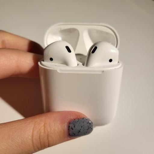 ヘッドフォン Airpods2
