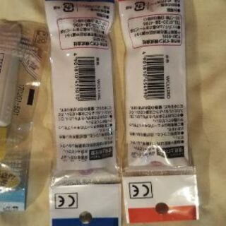 受付締切9/30 新品絵の具の画像