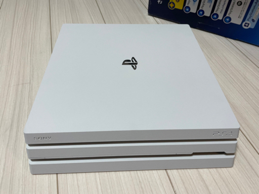 PS4pro 1TB CUH-7200BB02 グレイシャーホワイト
