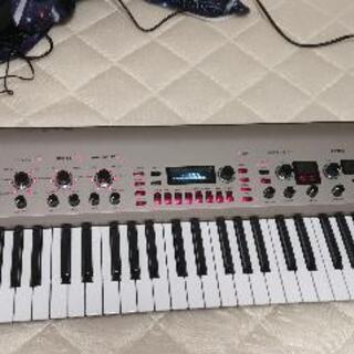 (お譲り予定者います)【キーボード】KORG KingKORG　...