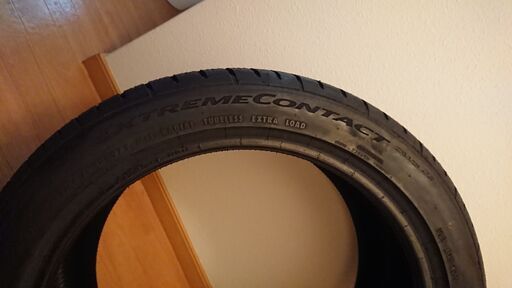 【新品タイヤ2本】Continental(コンチネンタル) エクストリームコンタクトDWS06 245/40ZR18