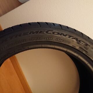 【新品タイヤ2本】Continental(コンチネンタル) エクストリームコンタクトDWS06 245/40ZR18の画像