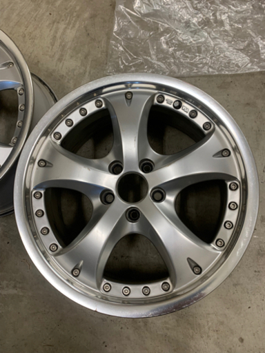 16×7J +49 5H PCD100 4本