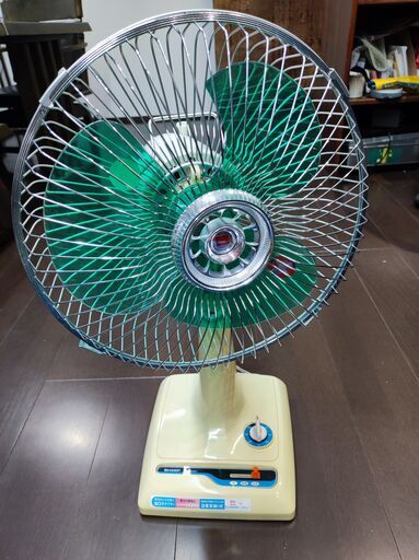 値下げ❣美品　昭和50年製　SHARP扇風機　※羽割れあり