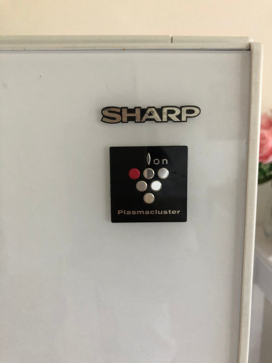 SHARPプラズマクラスター冷蔵庫　高品位ガラスドア　ホワイト