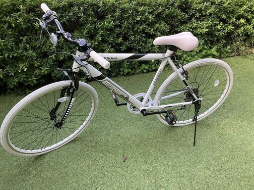 新品未使用！組み立完成品★26インチ　クロスバイク　自転車　6段変速ホワイト　