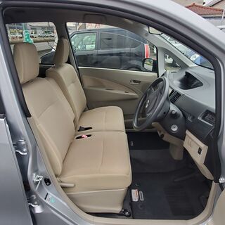 ダイハツ ムーヴ660 L　シルバーの画像