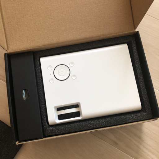 小型プロジェクター ホームプロジー家庭用 5000ルーメン 1080PフルHD