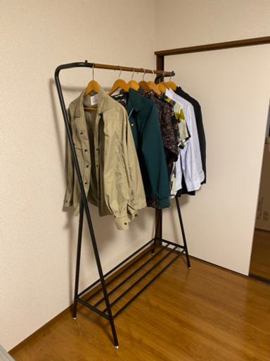 【格安で譲ります】おしゃれハンガーラック