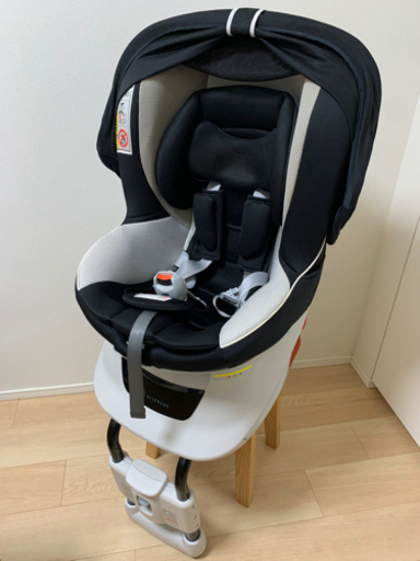 チャイルドシート　エールベベ　クルットNTプレミアムW