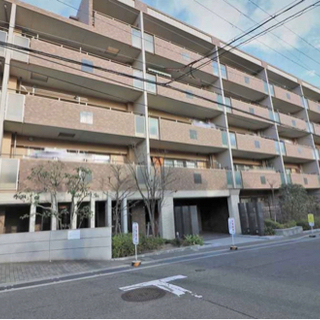 【香里園駅】2020年リフォーム済み✨床暖房、WIC、浴室乾燥機...