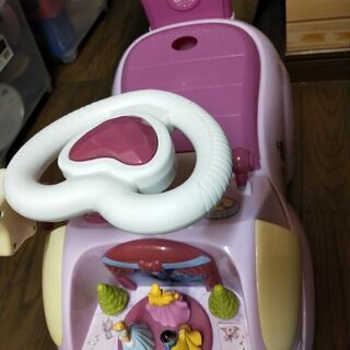 プリンセス　足こぎカー