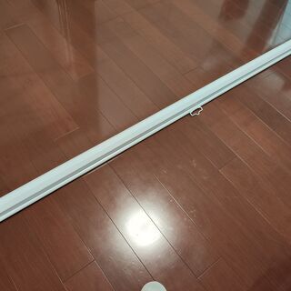 プロジェクタースクリーン　100インチワイド（4K・高解像度・吊...