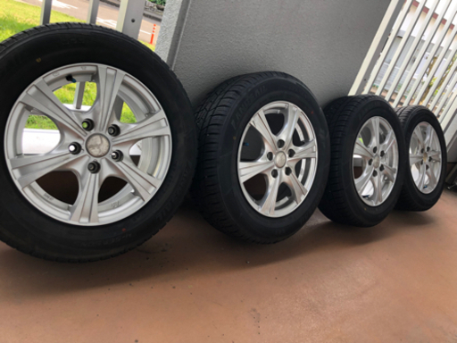 《最終値下げ！！》ほぼ新品195/65R15スタッドレスタイヤ