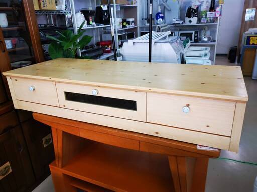 テレビ台　横幅１４５ｃｍ