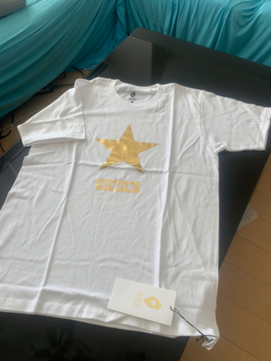 V12 golf 新品未使用　ゴールドスターTシャツ