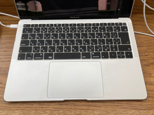 最新MacBookAir2020M1メモリ8GB256GBSSDアクセサリー付き