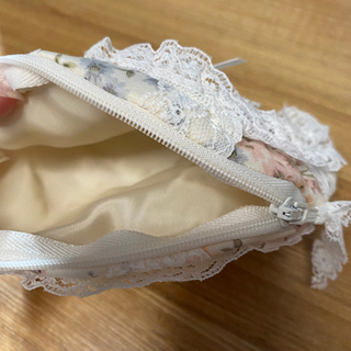 新品　ポーチ　無料の画像