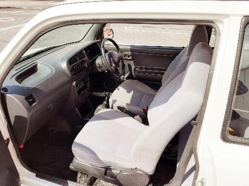 部品取り車 ダイハツ ミラバンL700V 5速MT サビ穴難あり