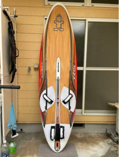 ウィンドサーフィン　 STARBOARD CARVE 121L