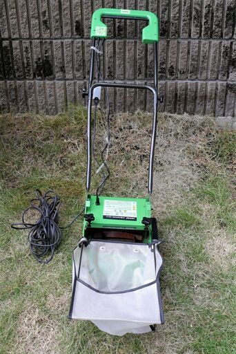 電動芝刈り機（リールカッター式）　（株）トヨトミ製　CGS-175  中古