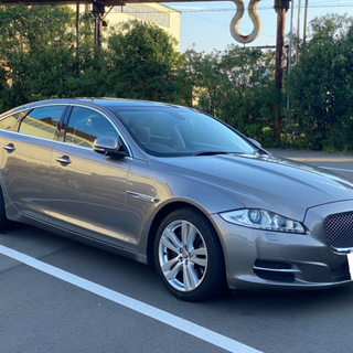 成約済み　ジャガーXJ ラグジュアリー　の画像