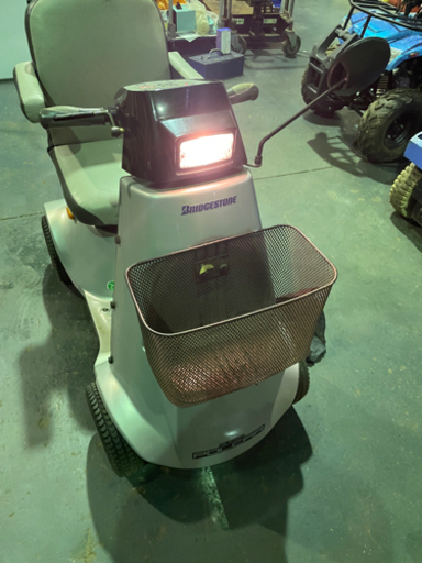 電動セニアカー