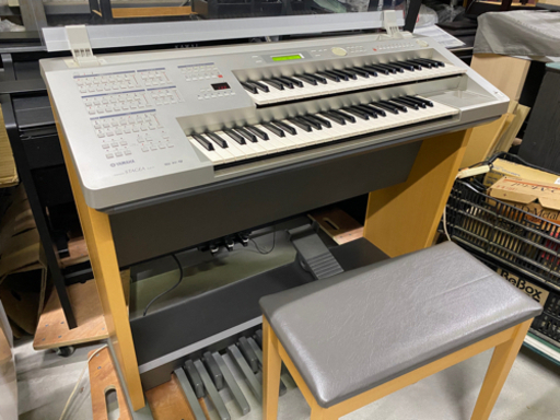 お薦め品‼️ヤマハエレクトーン ステージア ELB-01 ガラスカバー付き 2010年