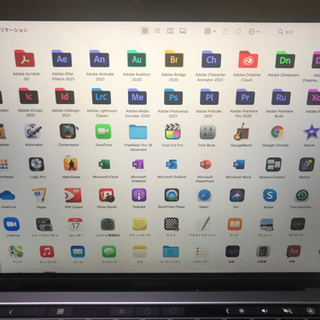 MacBook pro 最高スペックデザイナー使用の画像