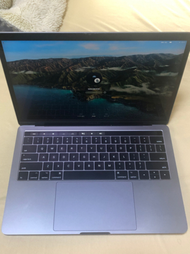 MacBook pro 最高スペックデザイナー使用
