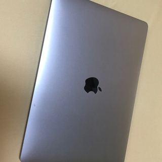 MacBook pro 最高スペックデザイナー使用