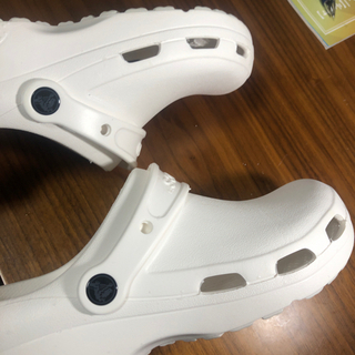 crocs 医療用 25cmの画像