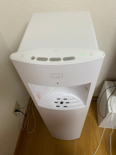 フレシャスプラス　ウォーターサーバー