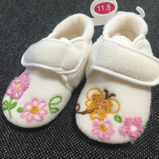タグ付き新品未使用　ファーストシューズ　11.5センチ　12cm