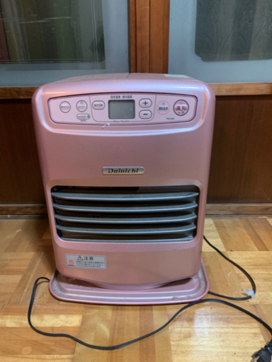 石油ファンヒーター 中古