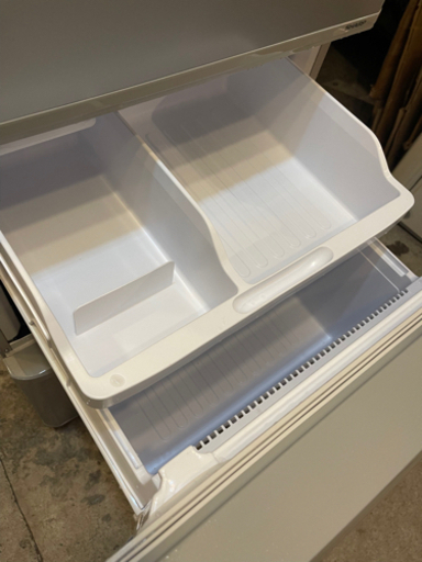 【売約済み】　【使用期間極小美品】SHARP シャープ　冷蔵庫　冷凍冷蔵庫　シャープ SHARP SJ-W352D 両開き　逆開き　フ