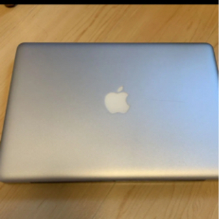 Apple MacBook Pro 2011 ノートパソコン