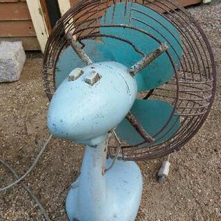 レトロな扇風機②の画像