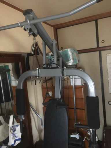 急遽　2.3日中に引取可能な方　筋トレマシーン
