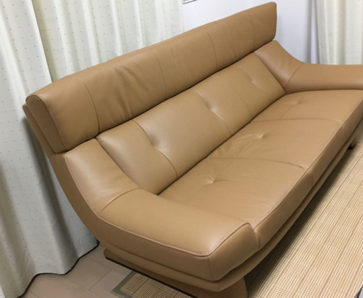お値下げ　未使用に近い　カリモク　ソファ　