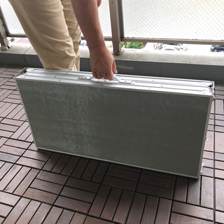 【交渉中】アウトドアテーブル チェア6脚付きの画像