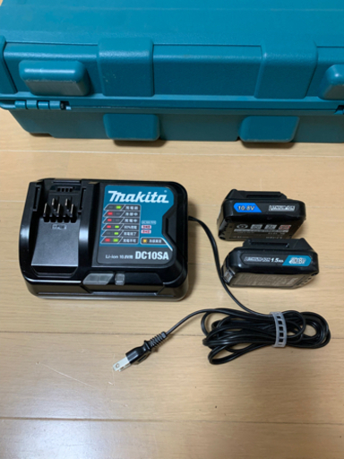 【オマケ付】マキタ 充電式空気入れ MP100D バッテリー 充電器 セット MP100DSH