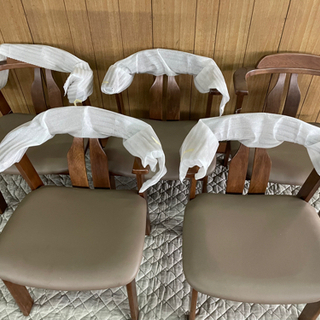 ダイニングチェア5脚の画像